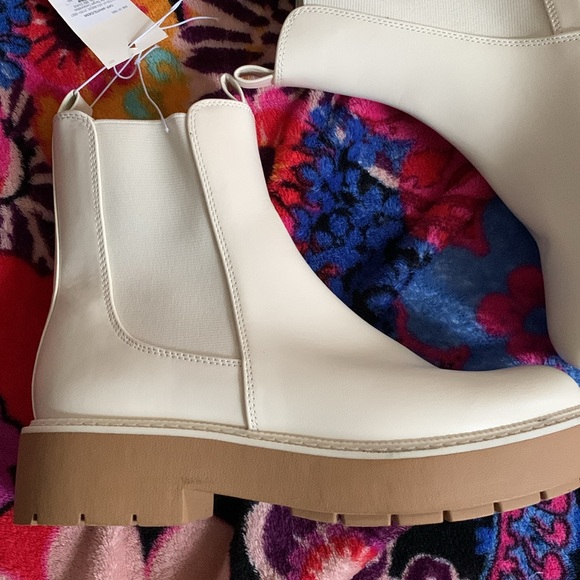 NWT a new day Demi Chelsea boots - Picture 4 of 15